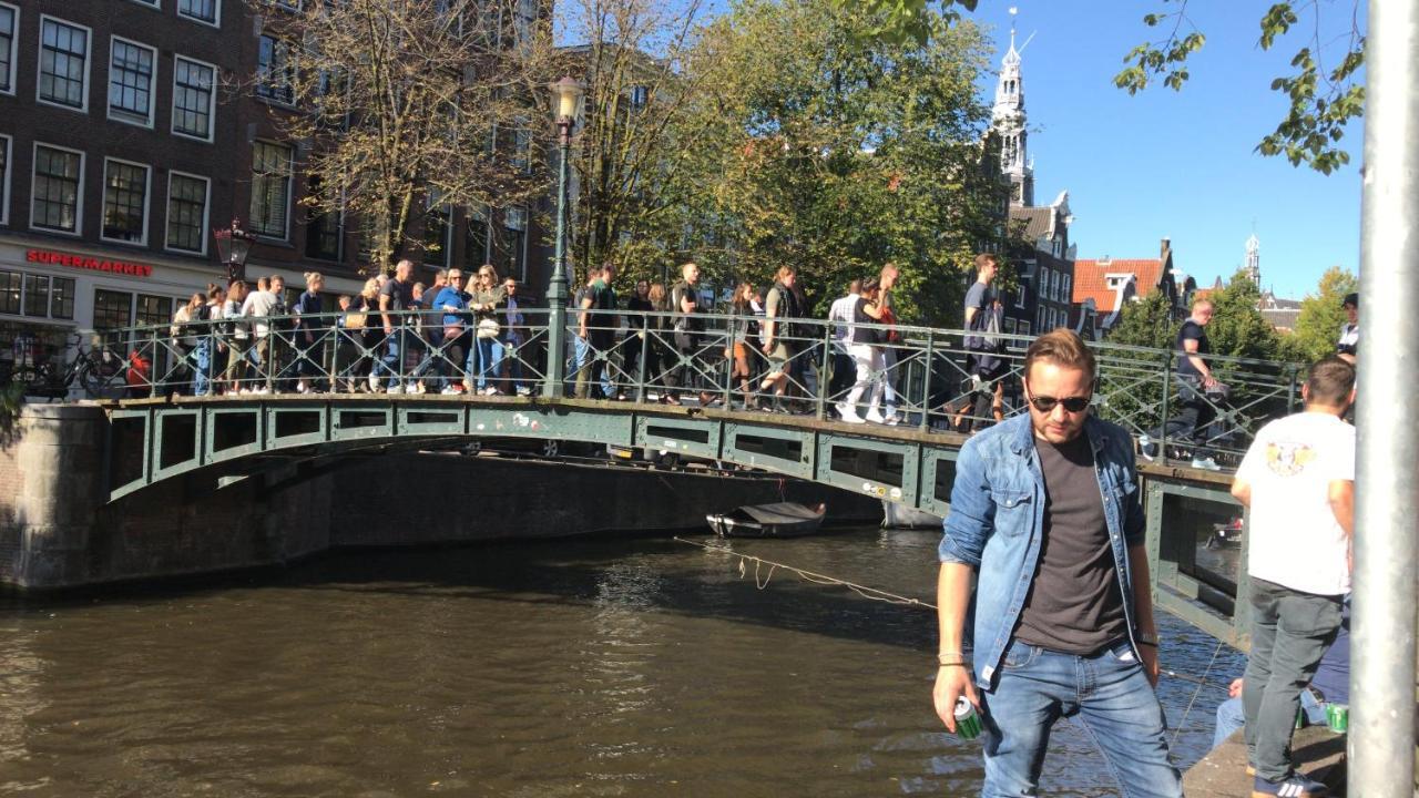 Red Light Historic Canal Island City Center Ámsterdam Exterior foto